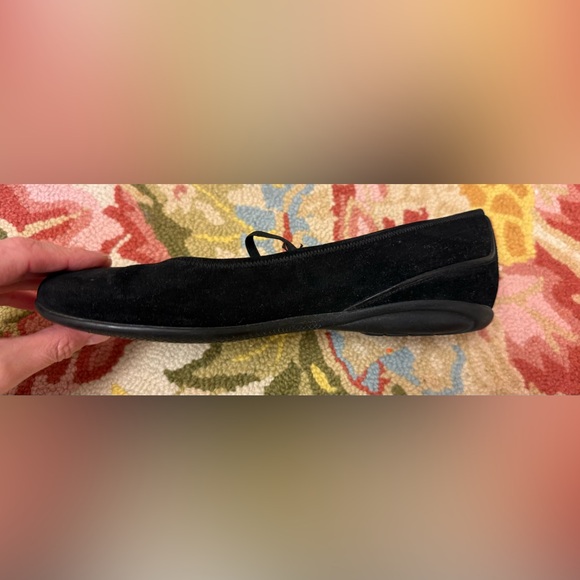 PRADA Vintage Balletcore Black Suede Mary Jane Ballerina Flats - Size 37/7 - Picture 15 of 16